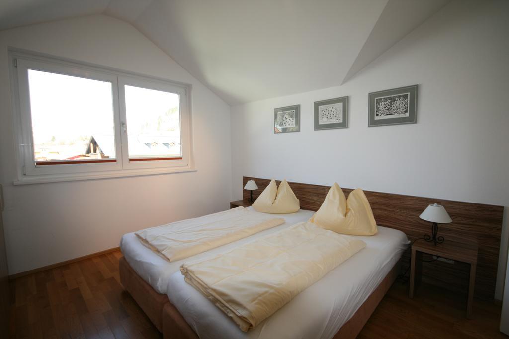 Appartements Zur Kapelle Kaprun Szoba fotó