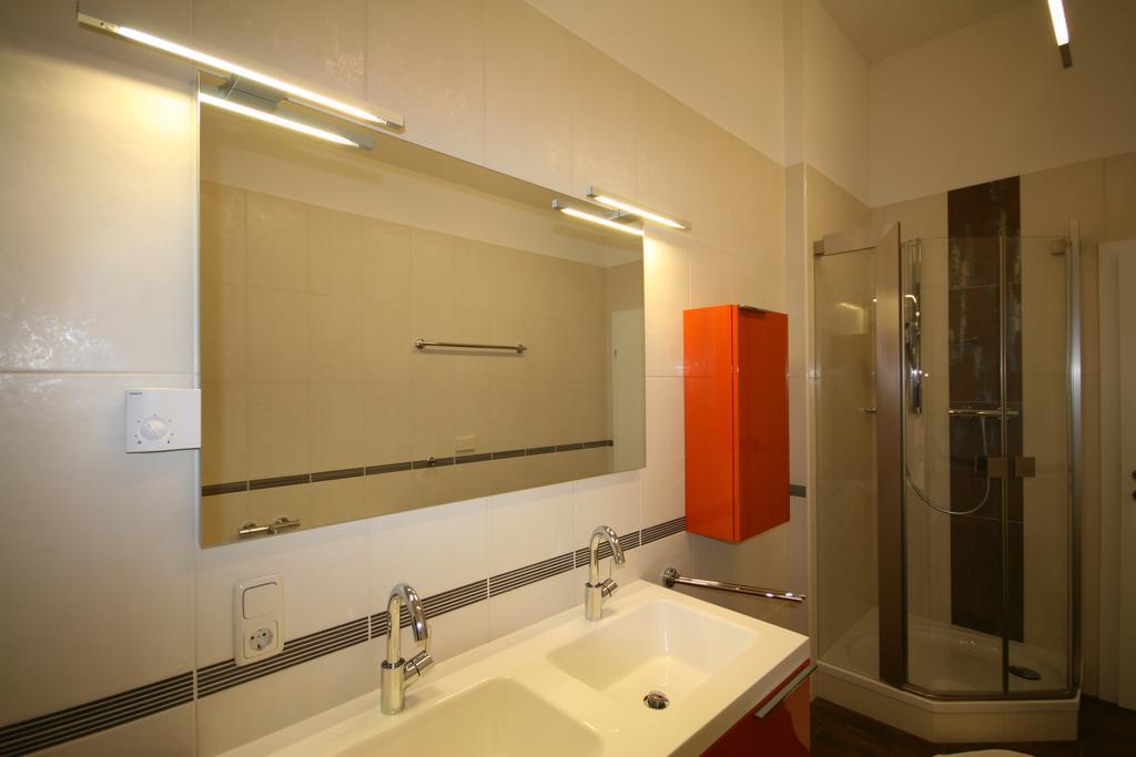 Appartements Zur Kapelle Kaprun Szoba fotó